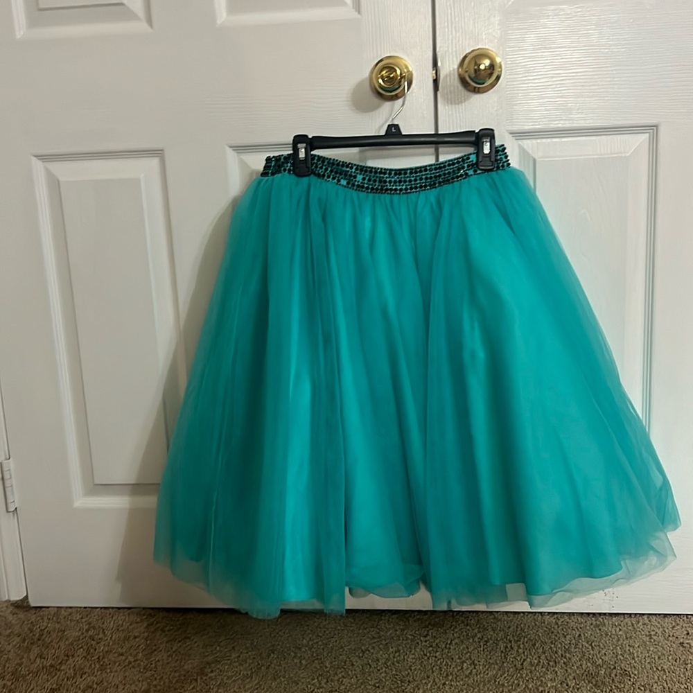 Chiffon skirts with black beaded lace